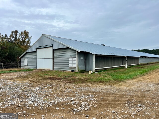 view of outdoor structure