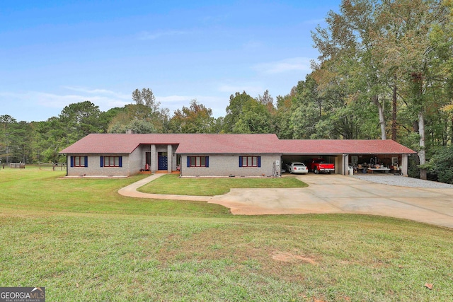 single story home featuring a front lawn and a carport