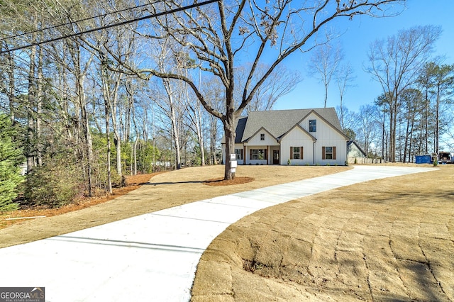 view of front of house