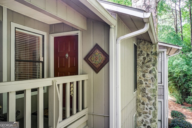 view of doorway to property