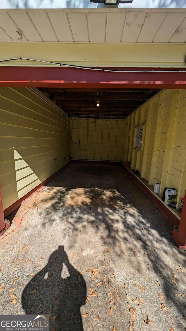 541 Lynmore Cir, Macon, GA 31206 - garage with asphalt driveway