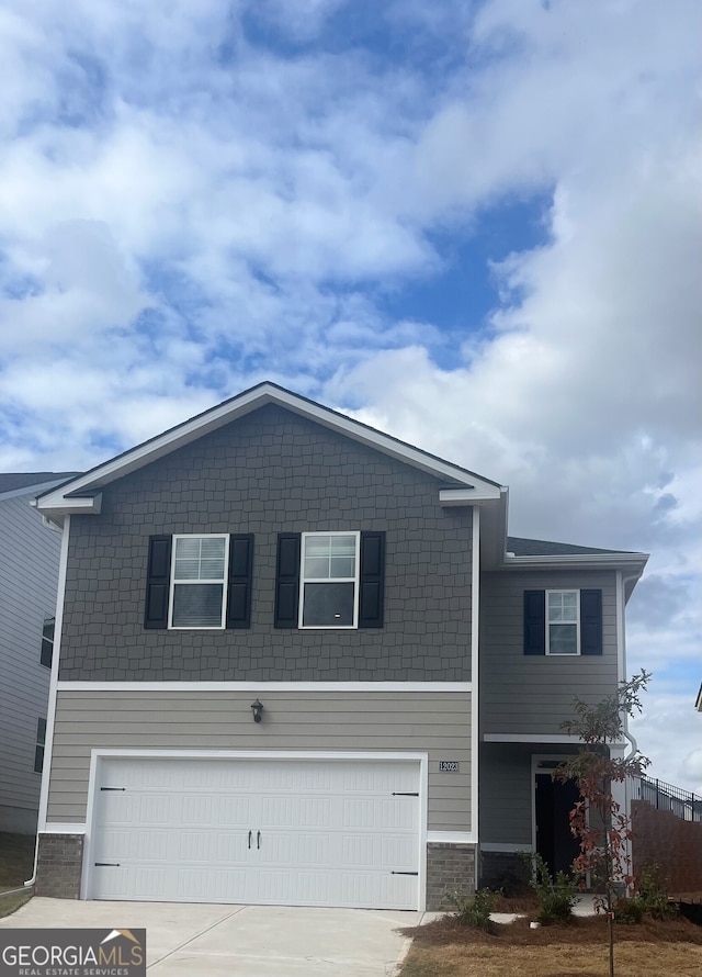 view of front of house featuring a garage