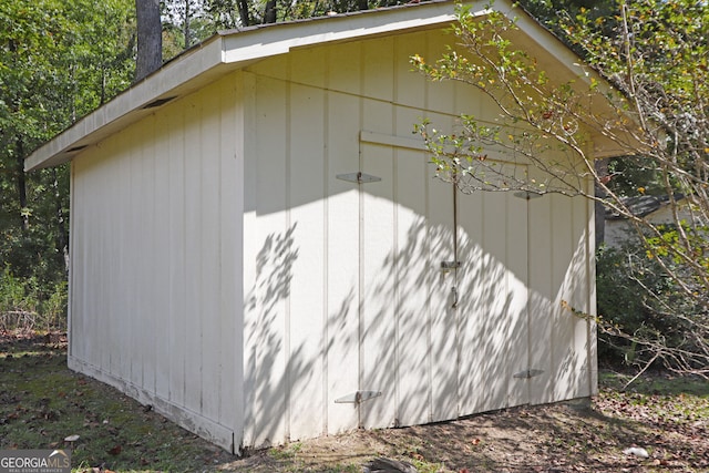 view of outdoor structure