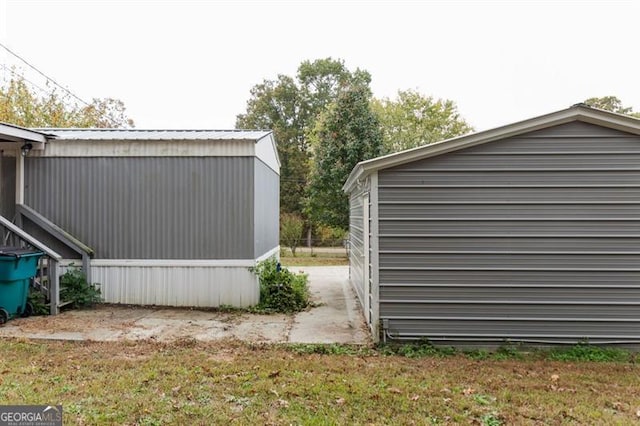 view of outdoor structure