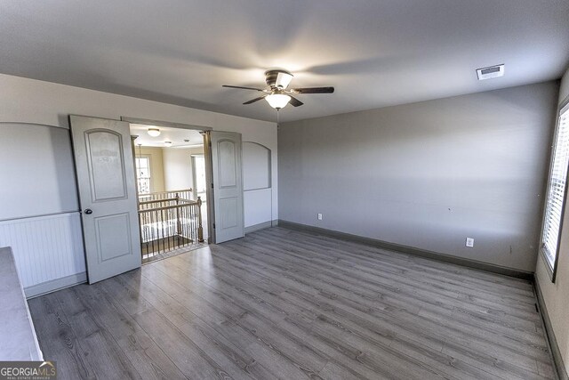 unfurnished bedroom with carpet floors