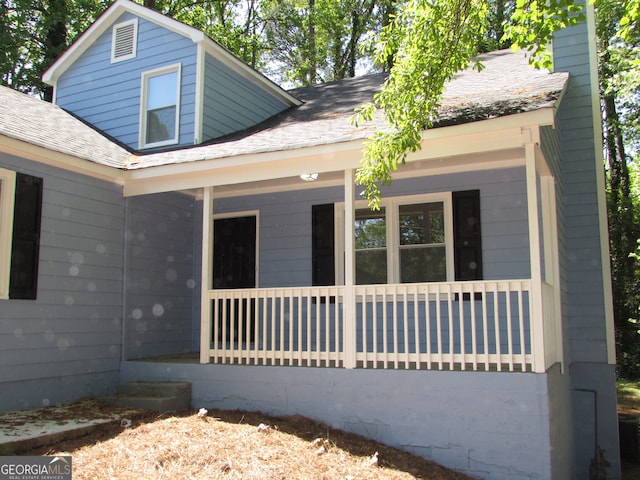 view of front of house featuring a porch