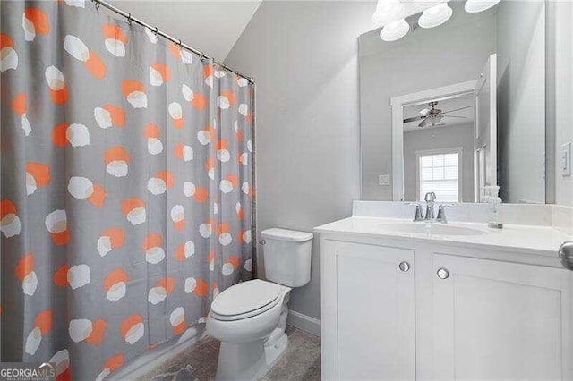 bathroom with vanity, toilet, a shower with shower curtain, and ceiling fan