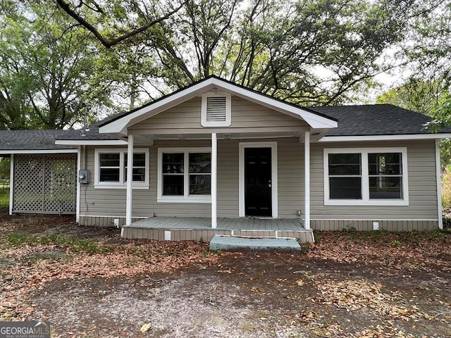 view of front of home featuring covered porch