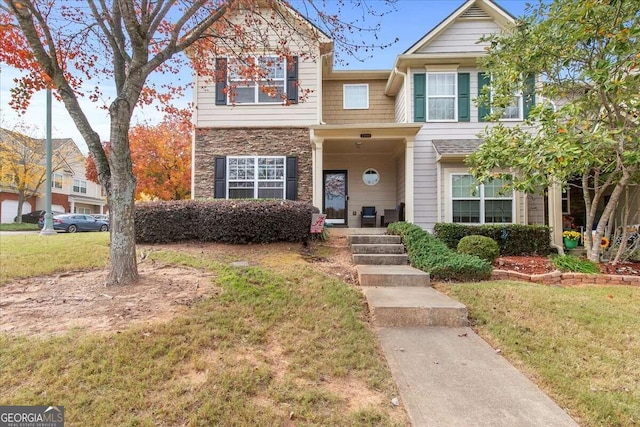 view of front of house featuring a front yard