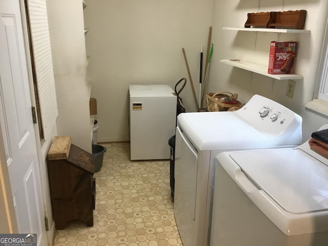 laundry room featuring washer and dryer