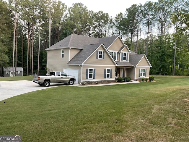 view of front of house with a front lawn