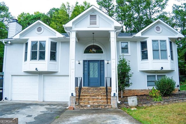 view of front facade with a garage