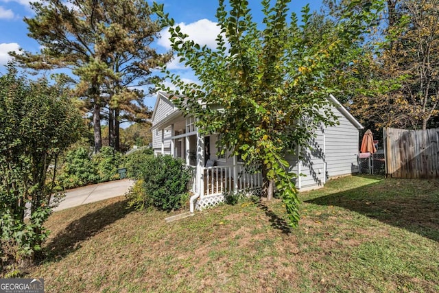 exterior space with a lawn