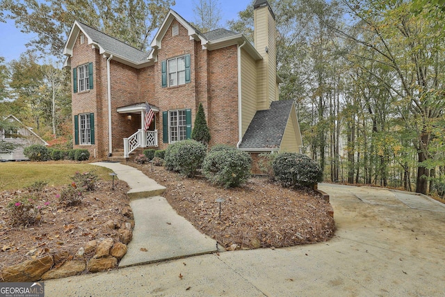 view of front property