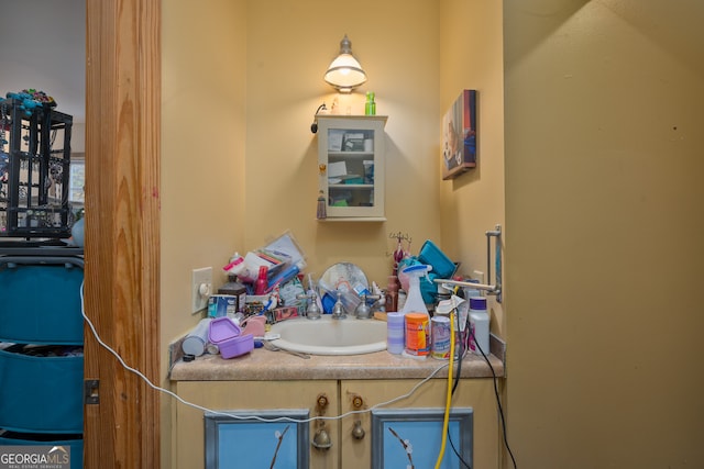 bathroom with vanity