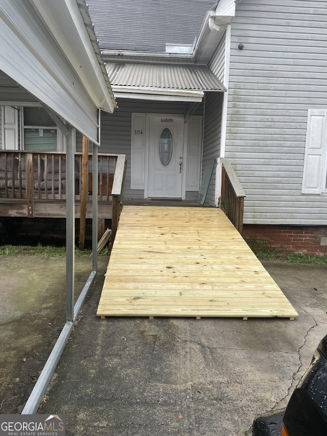 property entrance with metal roof