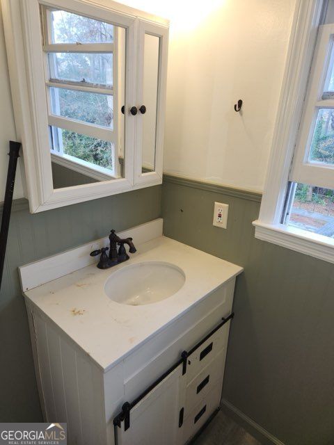 bathroom featuring vanity