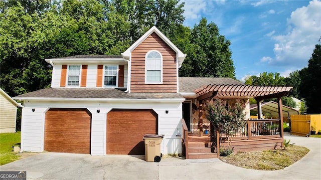 view of front of property featuring a garage