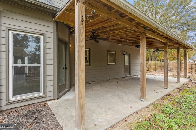 view of patio featuring ceiling fan