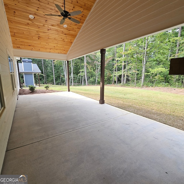 view of patio featuring ceiling fan