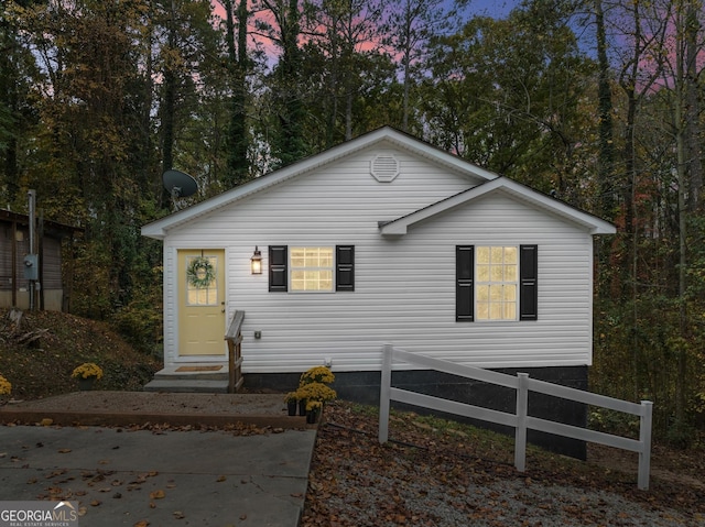 view of front of property