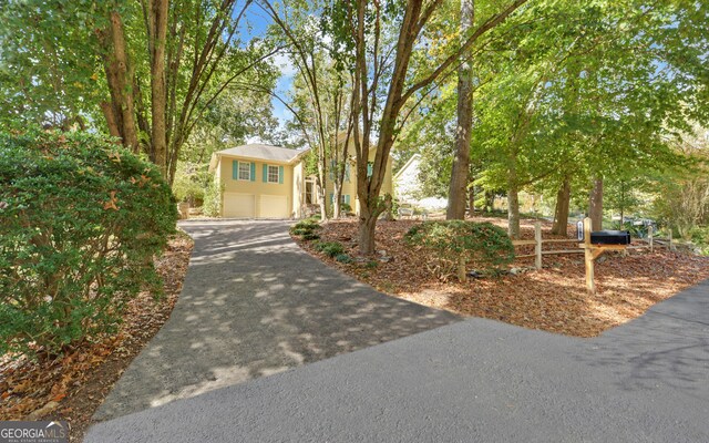 view of front of house featuring a garage