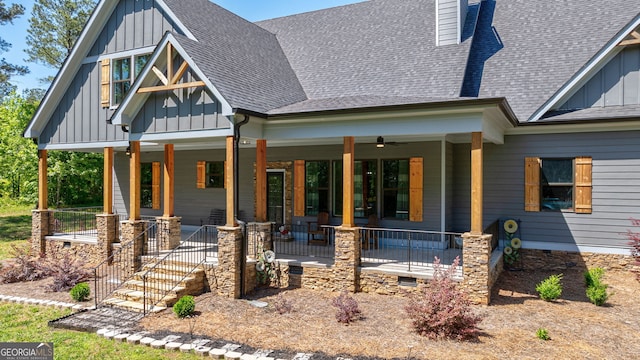 view of front of home with covered porch and ceiling fan