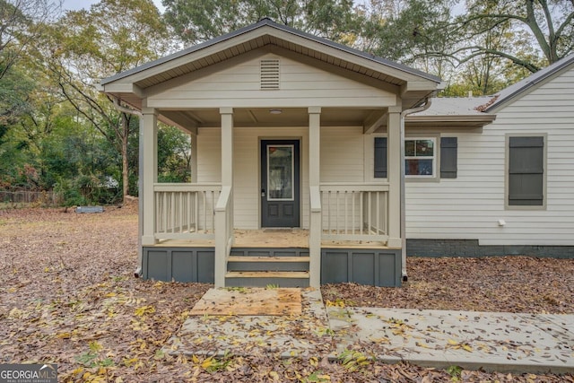 view of front of property featuring a porch