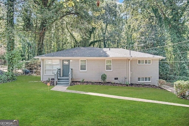 view of front of house with a front yard