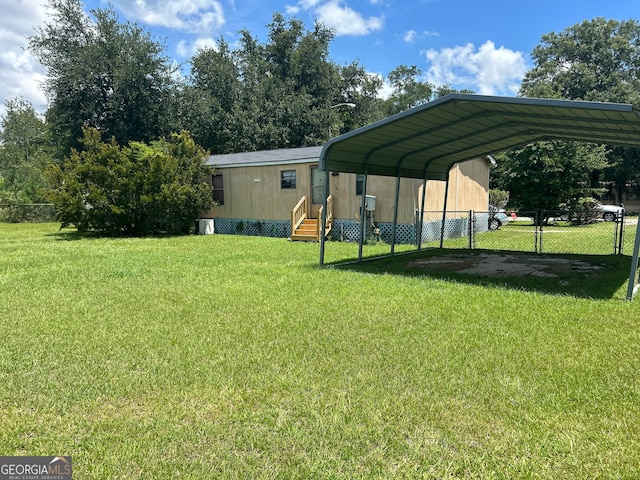 view of yard featuring a carport