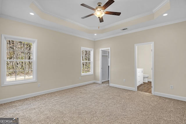 empty room with carpet and ceiling fan