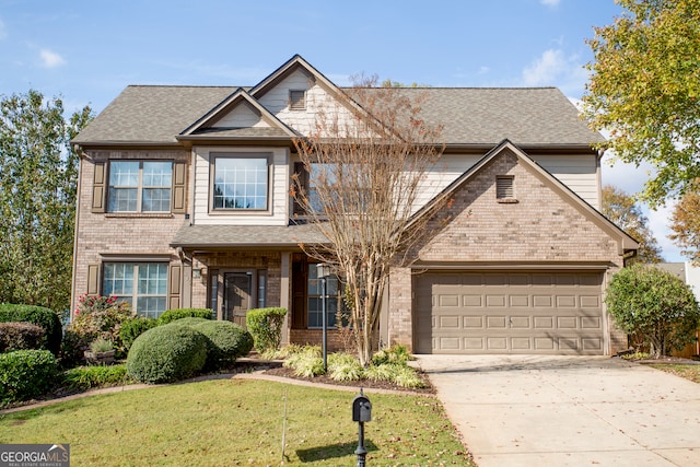 view of front of property featuring a front yard