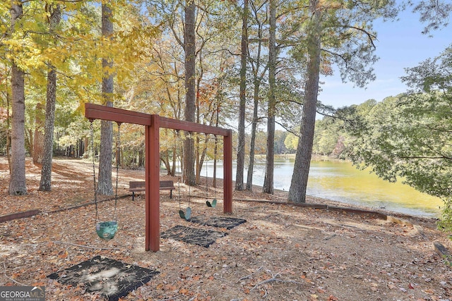 view of yard with a water view