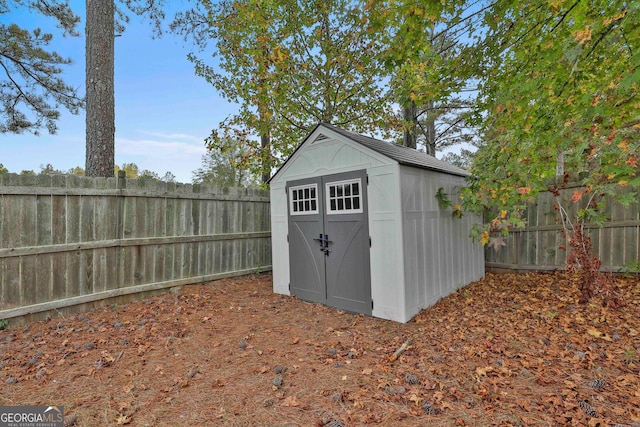 view of outbuilding