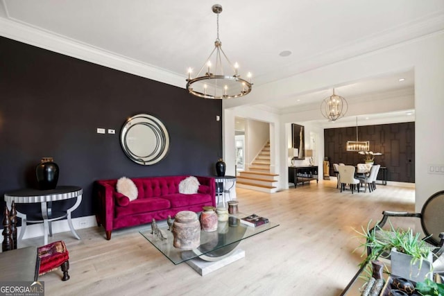 living room featuring hardwood / wood-style floors and ornamental molding