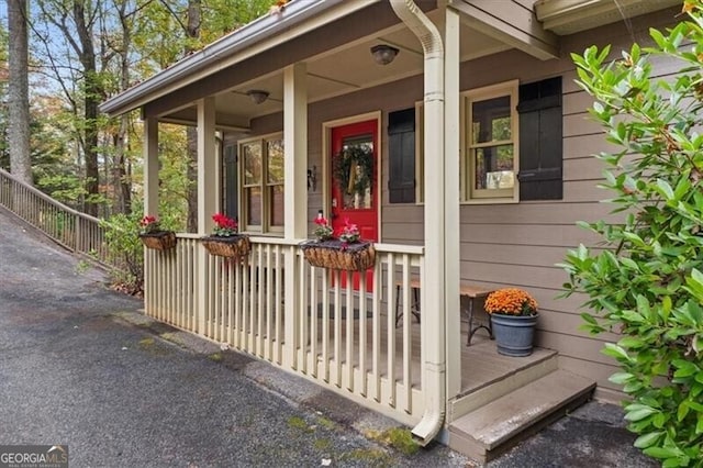 view of outdoor structure with a porch