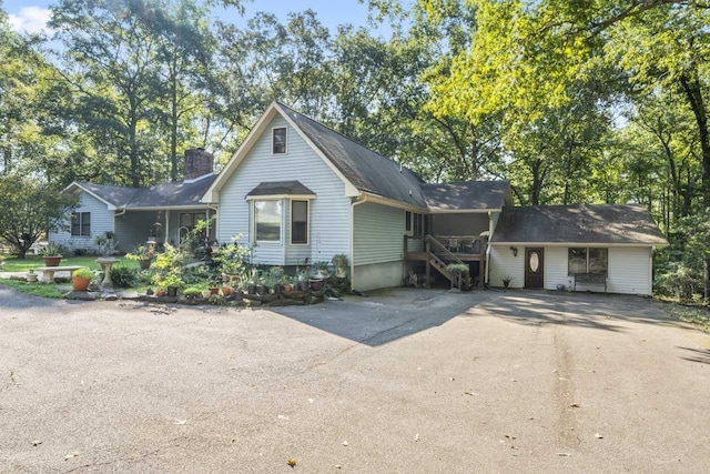 view of front of home