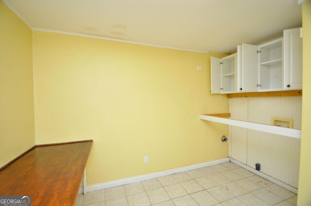 laundry area featuring washer hookup and ornamental molding