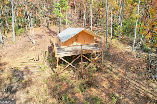 view of outdoor structure