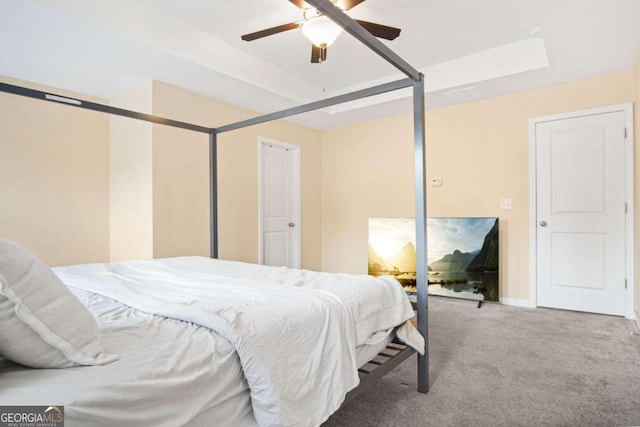 carpeted bedroom with ceiling fan