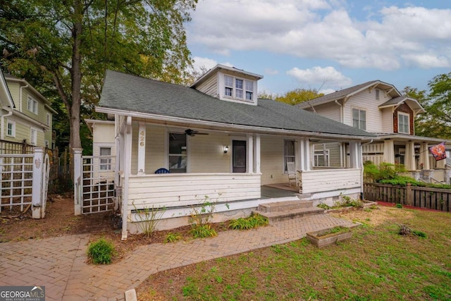 view of front of house featuring covered porch