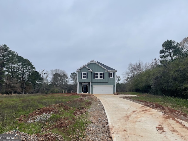 view of front facade with a garage