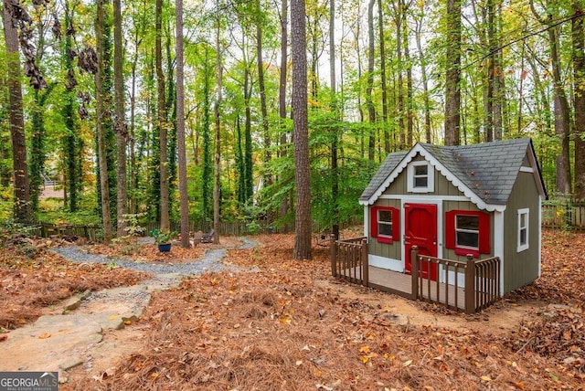 view of outbuilding