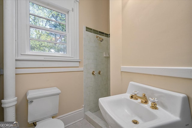 bathroom with sink and toilet