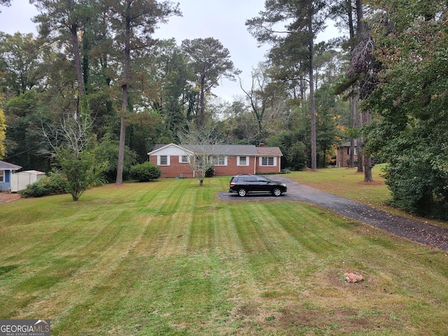 view of front of house with a front yard