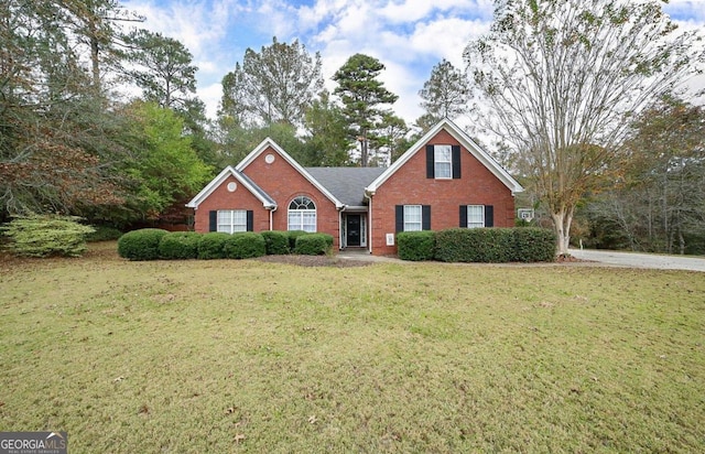 view of front of house with a front yard