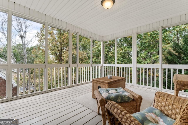 view of sunroom / solarium