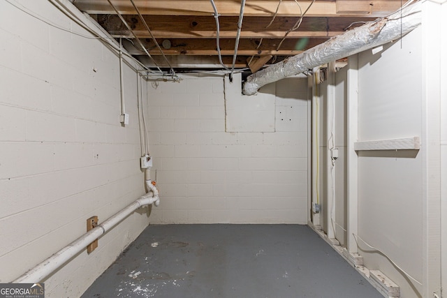 3730 Douglas Ridge Trl, Douglasville, GA 30135 - unfinished below grade area featuring concrete block wall