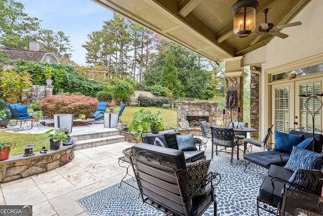 view of patio / terrace featuring an outdoor hangout area and ceiling fan