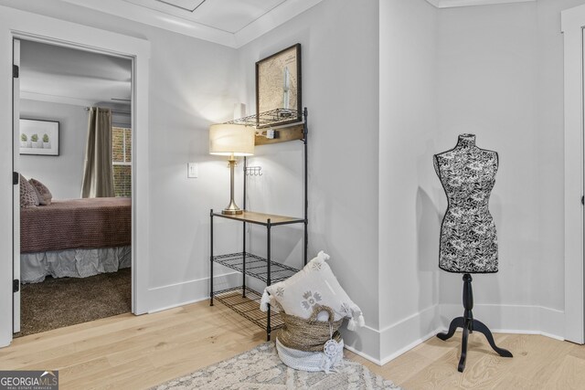 265 Federal St, Athens, GA 30607 - living area featuring wood finished floors and baseboards